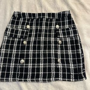 plaid black skirt